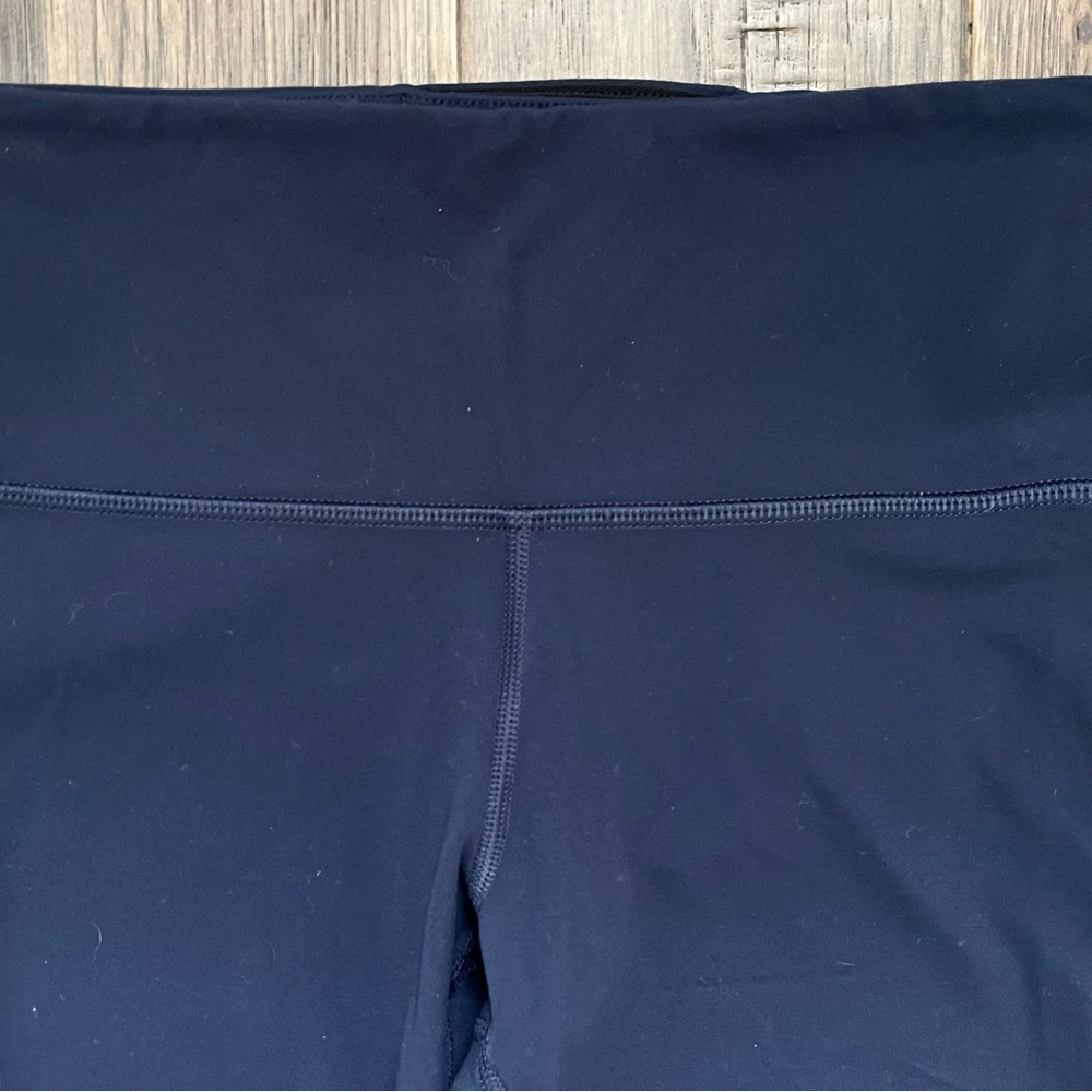 ATHLETA ELATION Capri Leggings Navy Blue XS High Rise Yoga Pants - Picture 4 of 8